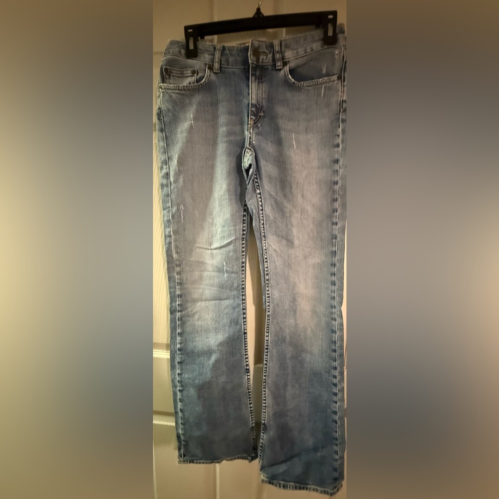Classic Blue Women's Straight Distressed Jeans